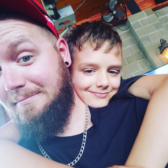 Meet your Posher, Gary - Picture 1 of 1